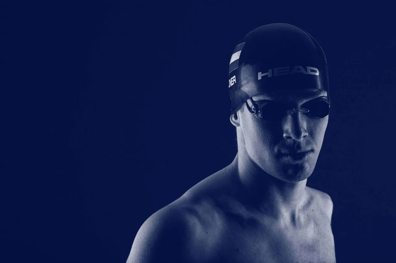 Andreas Onea Swimming